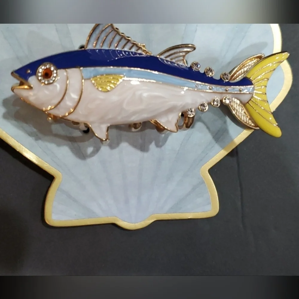 yellowfin tuna fish blue white striped hair claw‎ clip brand new